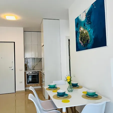 Apartment Ionian Sea - Sunny Apartment In Vlore *